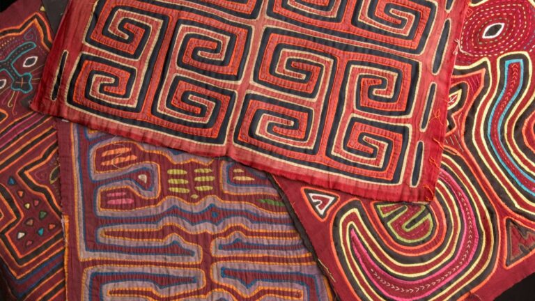 arts textiles damerique du sud