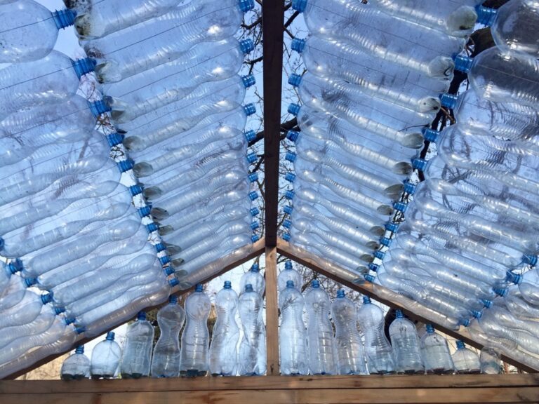 rooftop created from recycled plastic bottles 2022 11 15 13 05 38 utc